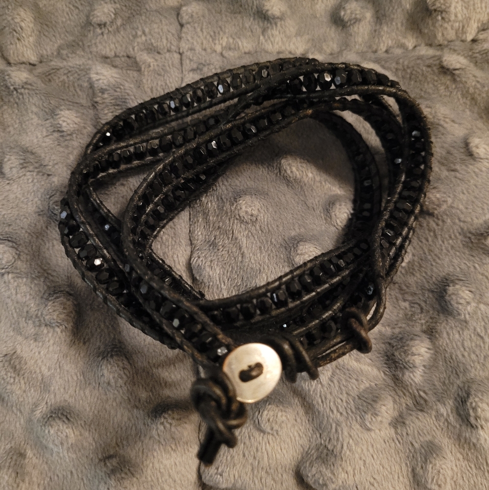 Black wrap bracelet